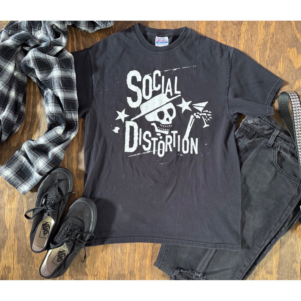 Social‎ Distortion 2009 Skelly Graphic T Shirt Small Hanes Heavyweight Punk Tee
